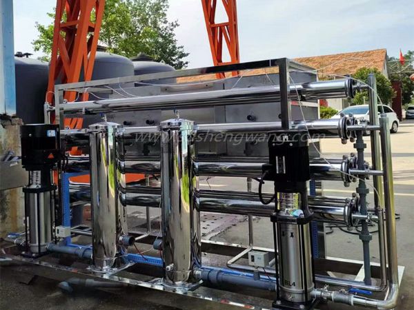 2噸雙級(jí)反滲透設(shè)備